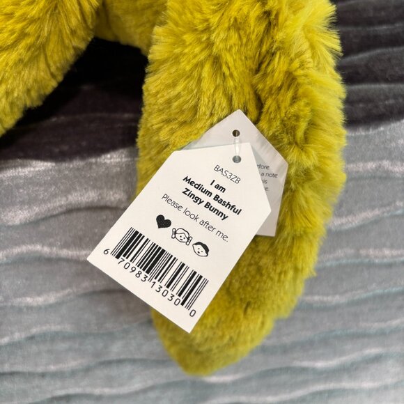 RARE Jellycat Medium Bashful Zingy Bunny BNWT - Picture 6 of 6